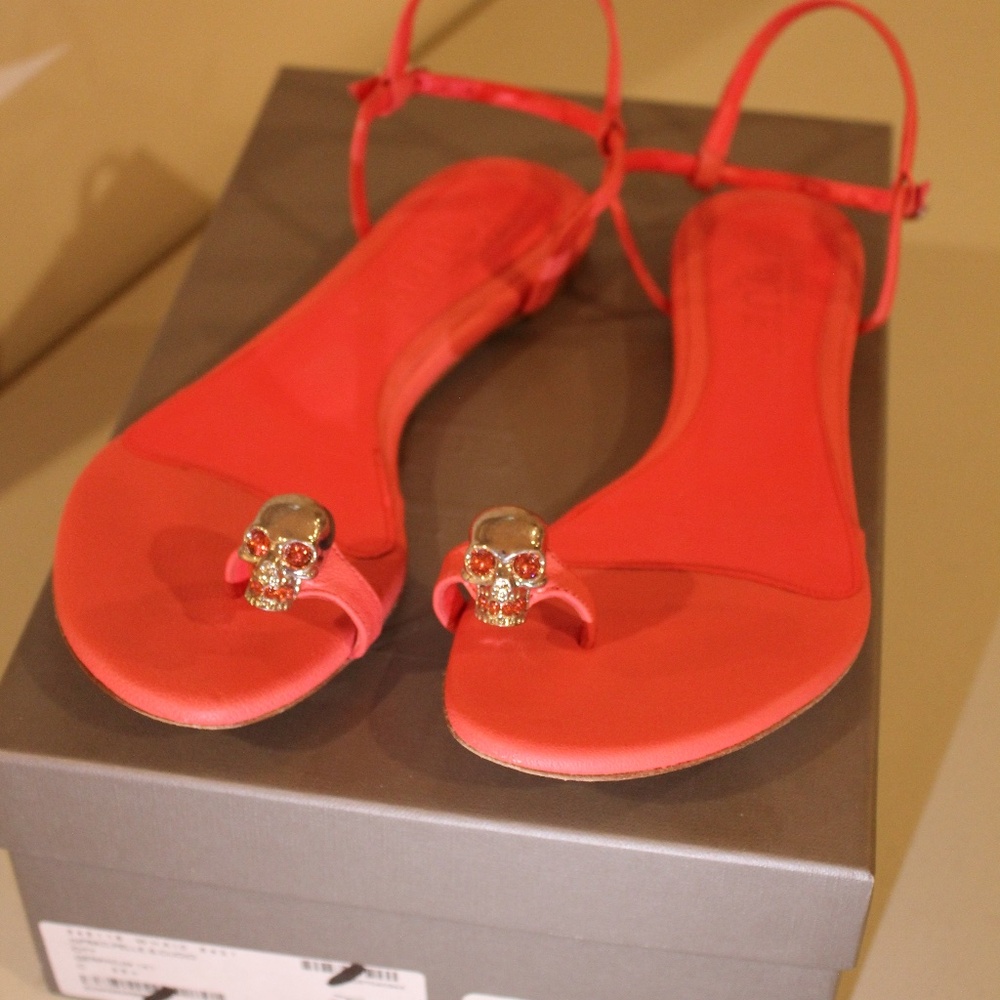 Alexander McQueen Pelle S.Cuoio Skull Crystal Sandals Size 35.5 US 5 1/2